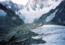 AWS debuts cheap and slow Glacier Deep Archive