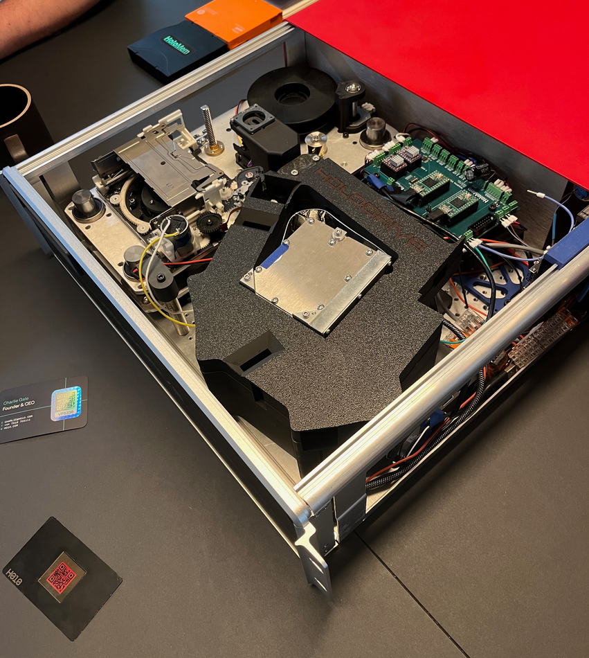 Holodrive internals